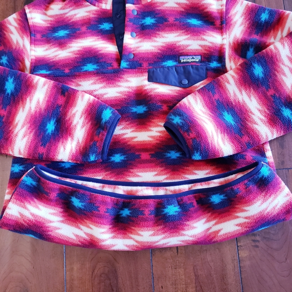 Patagonia Women’s Wild Desert Synchilla Snap T Fleece Pullover Red Aztec Print M - Picture 11 of 16